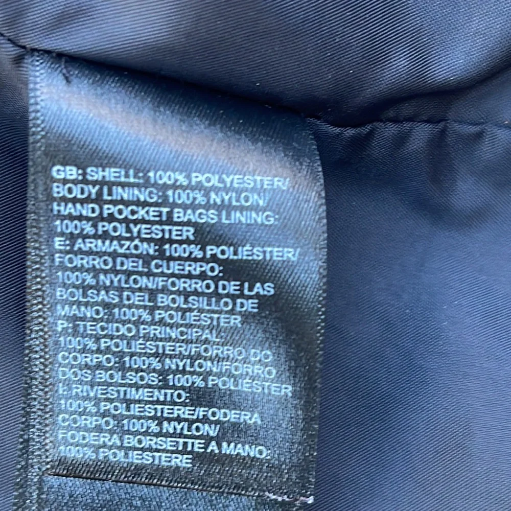The North Face DryVent All Weather Jacket EUC Sz Small